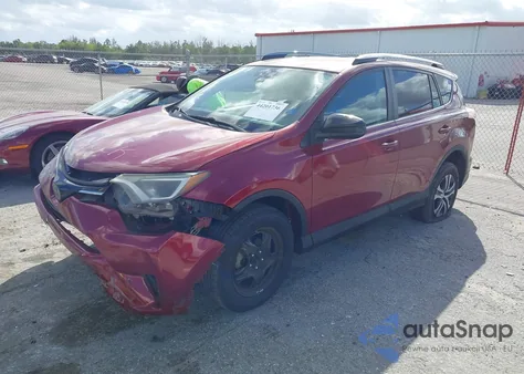 2018 Toyota Rav4 Le z USA, uszkodzony, nr VIN 2T3ZFREV4JW499834